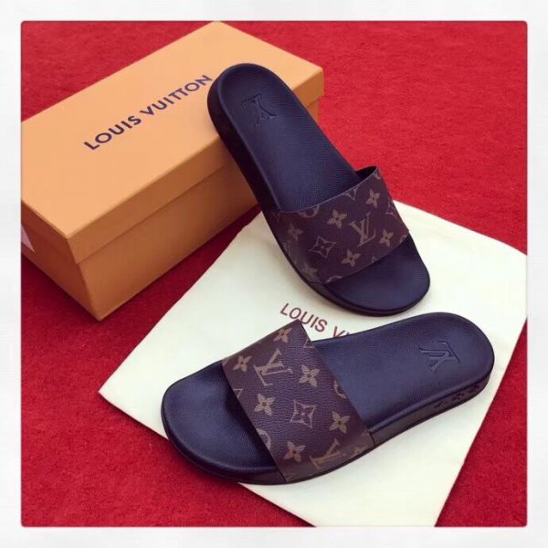 Shop Louis Vuitton V Men's Sandals